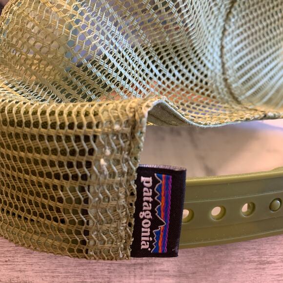 PATAGONIA P-6 Logo Trucker Hat Snapback Crag Green Mid Crown Mesh 6-Panel A33 - Picture 4 of 6